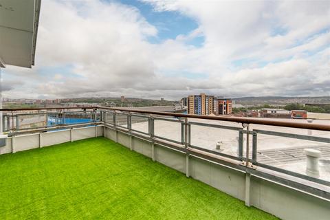 2 bedroom penthouse to rent, City Quadrant, City Centre, NE1