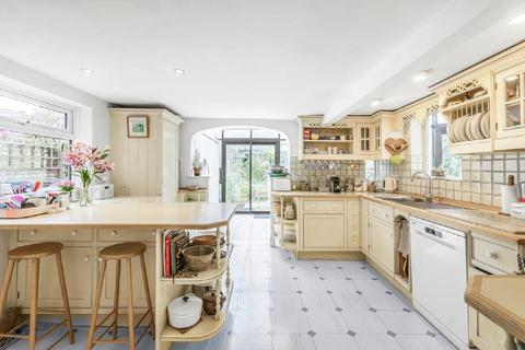 4 bedroom detached house for sale, Lower Teddington Road, Hampton Wick