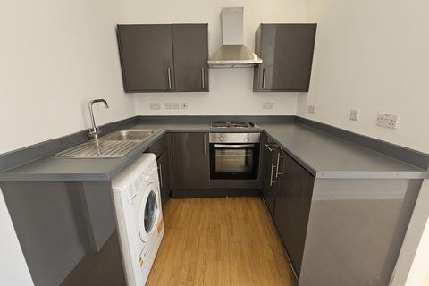 2 bedroom flat to rent, Kempton Road, East Ham, London, E6