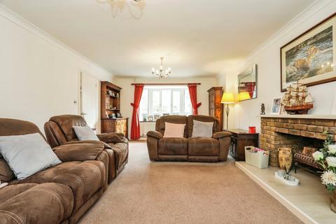 5 bedroom detached house for sale, Fernhill Close, Woodbridge IP12