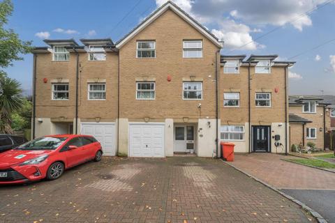 4 bedroom townhouse for sale, Slough,  Berkshire,  SL3