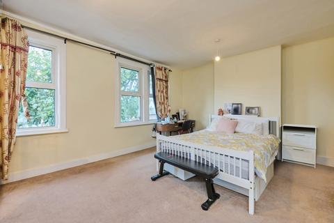 3 bedroom maisonette for sale, Lordship Lane, East Dulwich, SE22