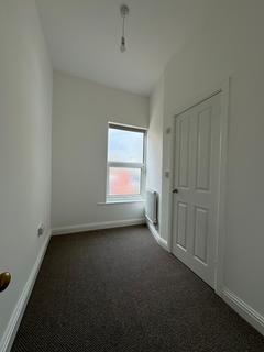 2 bedroom terraced house to rent, Station Road, Kings Norton, Birmingham, West Midlands, B38 8SN