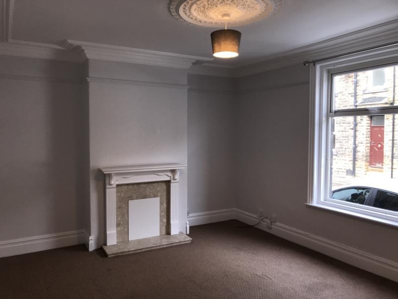 Westover Road, Leeds LS13 4 bed terraced house to rent £1,100 pcm (£