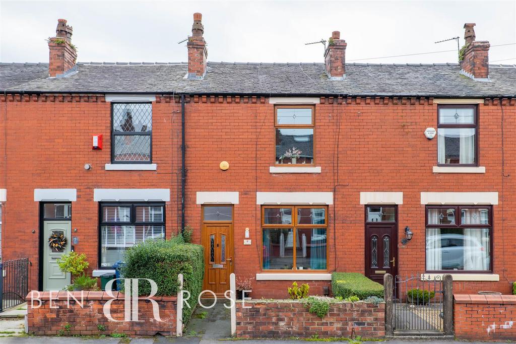 Beech Road, Leyland 2 bed terraced house for sale £140,000