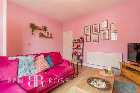 9 Beech Road, Leyland, PR25 3SS
