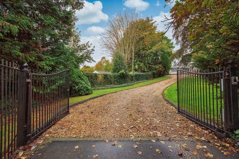 5 bedroom detached house for sale, Rhiwgoed, Westra, Dinas Powys, The Vale Of Glamorgan. CF64 4HA