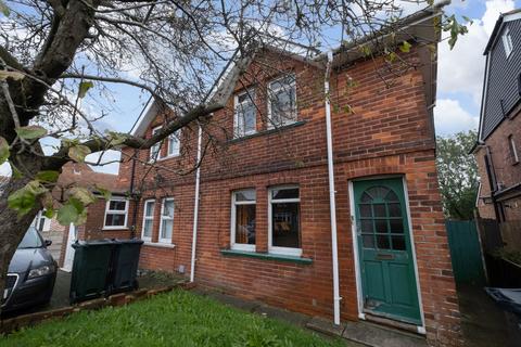 3 bedroom semi-detached house for sale, Kingsnorth Road, Ashford, TN23