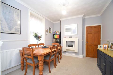 3 bedroom semi-detached house for sale, Orchard Road, East Cowes