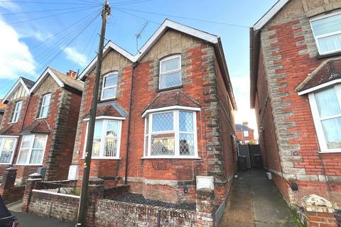 3 bedroom semi-detached house for sale, Orchard Road, East Cowes