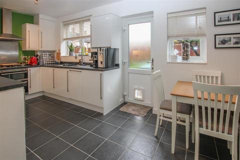 3 bedroom house for sale, Claughton Way, Hutton, Brentwood