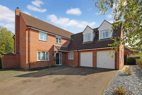 5 bedroom detached house for sale, Fern Drive, Market Rasen LN8