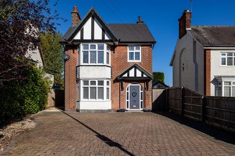 4 bedroom detached house for sale, Broom Leys Road, Coalville LE67