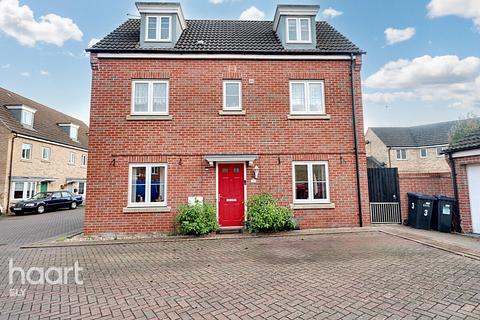 4 bedroom detached house for sale, Cottier Drive, Littleport