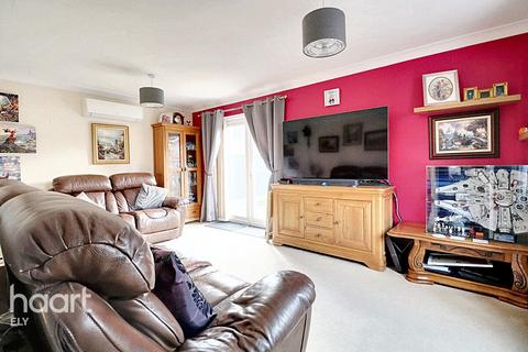 4 bedroom detached house for sale, Cottier Drive, Littleport