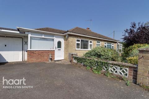 2 bedroom detached bungalow for sale, Common Close, West Winch