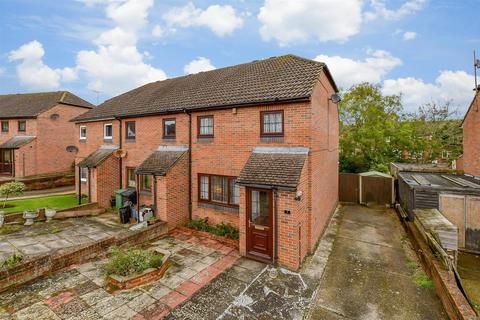 2 bedroom end of terrace house for sale, Bishops Close, Nettlestead, Maidstone, Kent