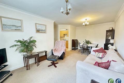 2 bedroom apartment for sale, Eaton Drive, Rugeley, WS15 2FS