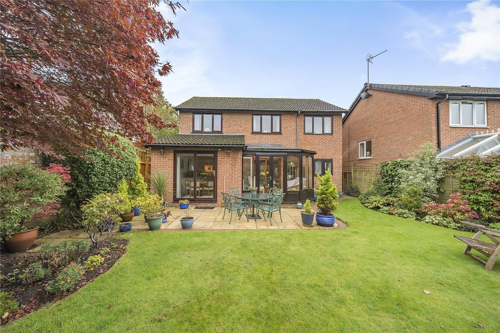 Merlin Close, Leckhampton... 4 bed detached house for sale £715,000