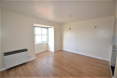 Studio for sale, Kestrel Close, London, NW10