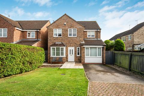 4 bedroom detached house for sale, Linden Close, Gilberdyke