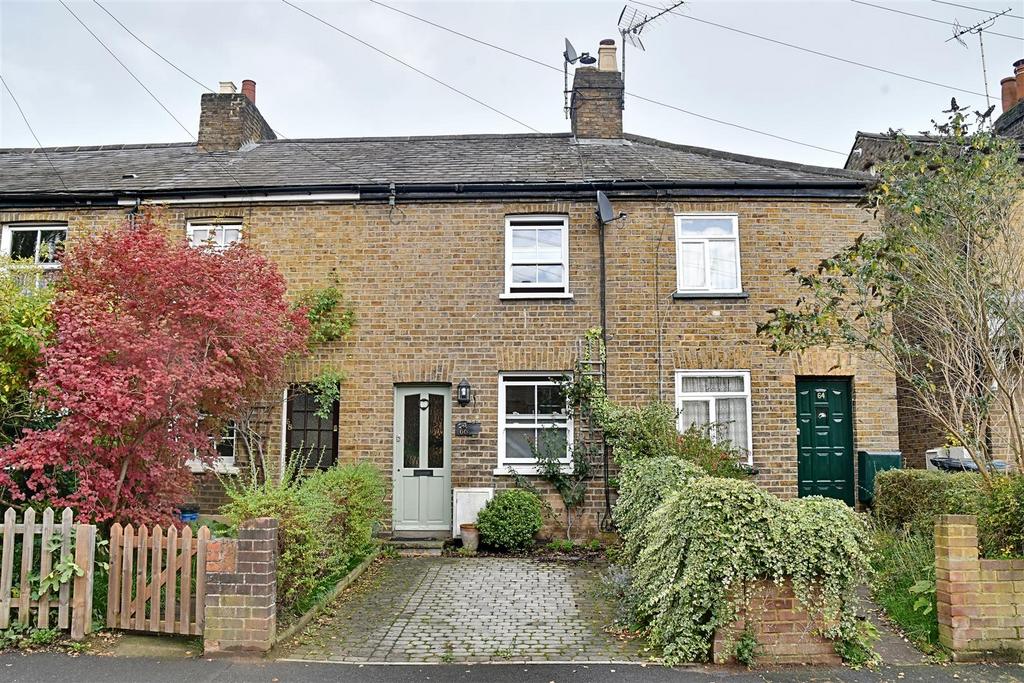 Port Vale, Hertford SG14 2 bed terraced house for sale £450,000