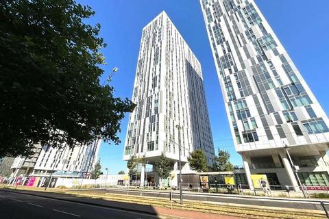 3 bedroom apartment to rent, Michigan Point, Michigan Avenue, Salford