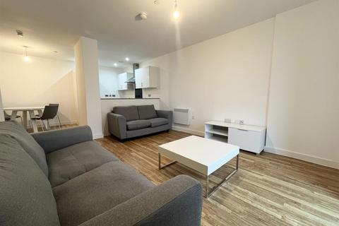 3 bedroom apartment to rent, Michigan Point, Michigan Avenue, Salford