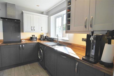 3 bedroom detached house for sale, Geralds Way, Chalford, Stroud, Gloucestershire, GL6