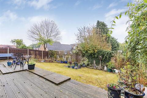 3 bedroom semi-detached bungalow for sale, Regency Close, West Kingsdown, Sevenoaks