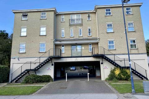 1 bedroom flat for sale, Albany Villas, Undercliff Road West, IP11