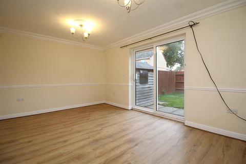 3 bedroom terraced house for sale, Palmerston Road, Peterborough