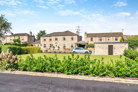 5 bedroom detached house for sale, Lascelles Hall Road, Huddersfield, HD5 0BQ