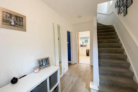 2 Glenside Crescent, West Kilbride, KA23 9AA