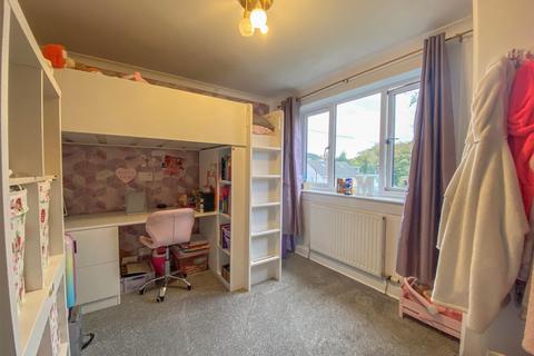 2 Glenside Crescent, West Kilbride, KA23 9AA