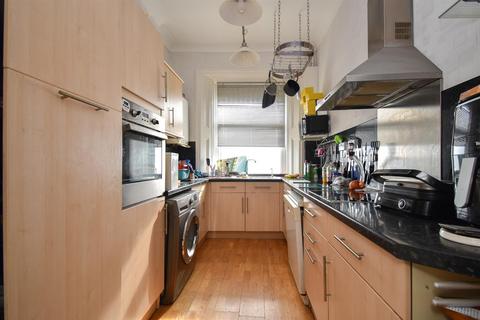 2 bedroom flat for sale, Marina, St. Leonards-On-Sea