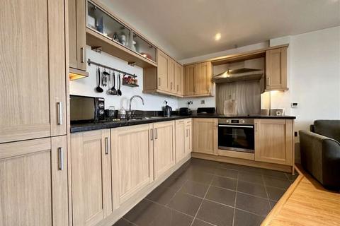 1 bedroom flat for sale, Taylorson Street South, Salford, Greater Manchester, M5 3FY