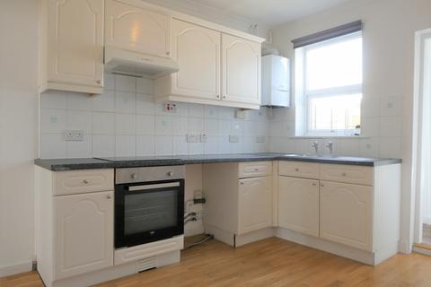 2 bedroom end of terrace house to rent, BROOMFIELD ROAD, DA10 0LT