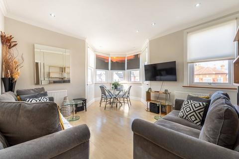 3 bedroom flat for sale, Melrose Avenue, Willesden Green, London, NW2