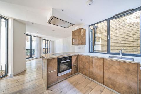 2 bedroom flat for sale, Park Road, Chiswick