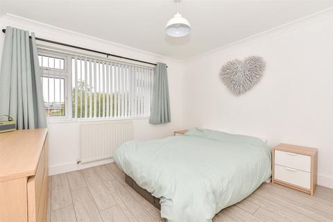 92 Bathurst Road, Staplehurst, Tonbridge, TN12 0LJ