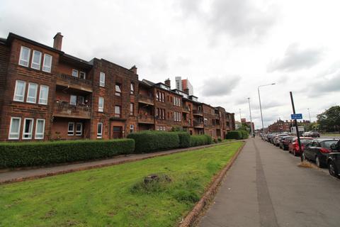 3 bedroom flat to rent, Great Western Road, Glasgow G13