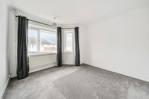 2 bedroom maisonette for sale, St. Georges Drive, Gloucestershire GL51