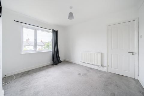 2 bedroom maisonette for sale, St. Georges Drive, Gloucestershire GL51