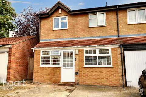 11 Talisman Close, Ilford, IG3 9JA