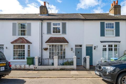 Park Road, Esher, KT10