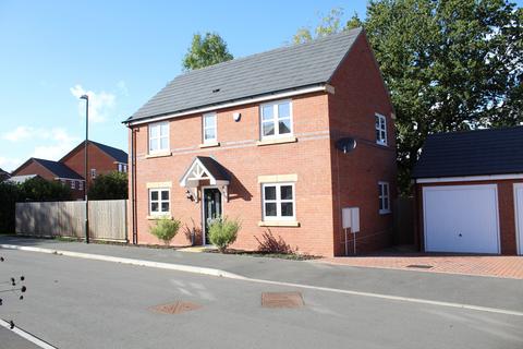 3 bedroom detached house for sale, Bilbie Close, Alfreton , Derbyshire. DE55 7SL