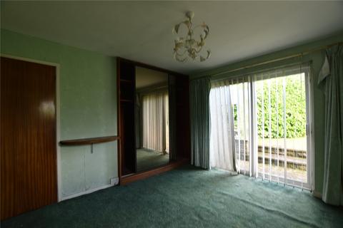67 Denbigh Drive, Shaw, Oldham, OL2 7EQ