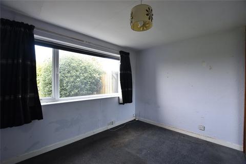 67 Denbigh Drive, Shaw, Oldham, OL2 7EQ