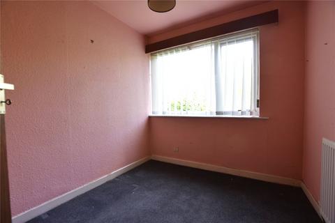67 Denbigh Drive, Shaw, Oldham, OL2 7EQ